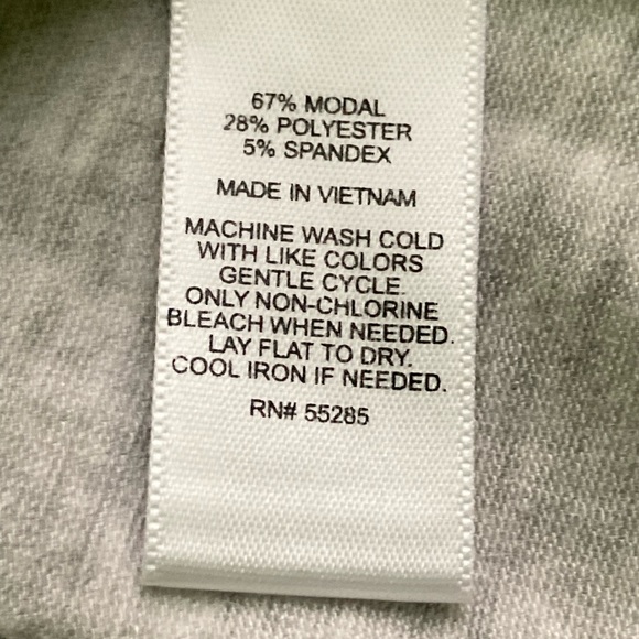 Express Hi-lo Wrap Top - Picture 6 of 6